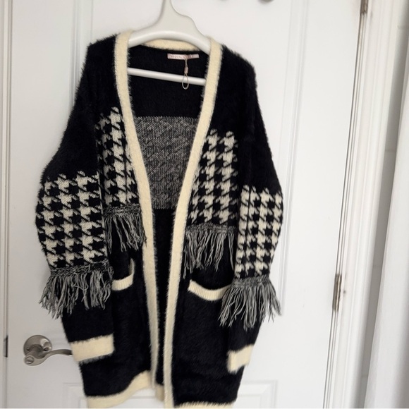 ESQUALO Fuzzy Houndstooth Print Cardigan size M - Picture 2 of 9